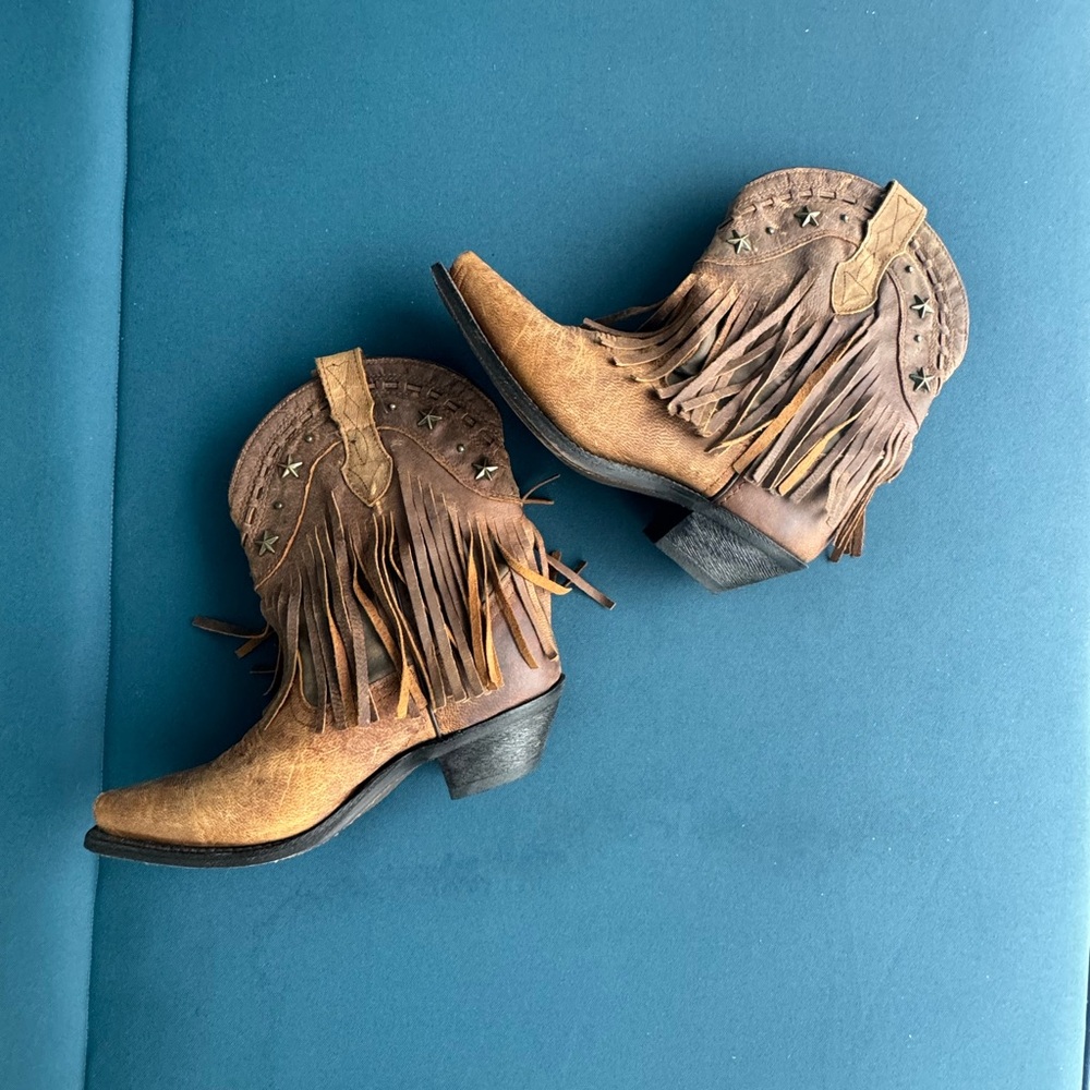 Dingo Brown Fringe Ankle Boots - Picture 3 of 7